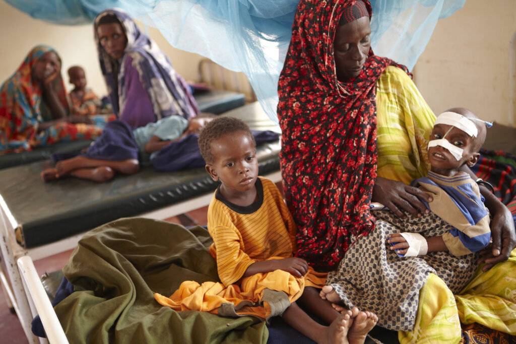 oxfam east africa luli looks after her severely malnourished child aden