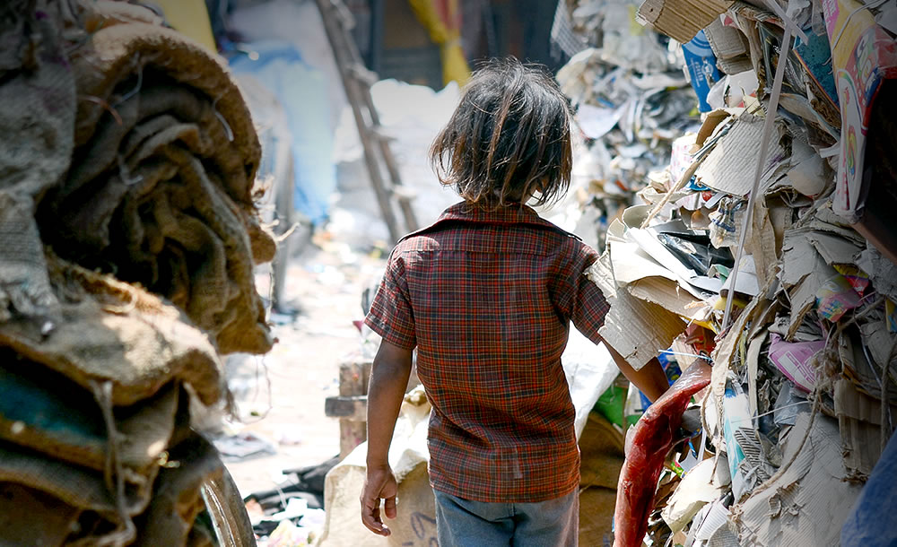 issue poverty in asia intro img0